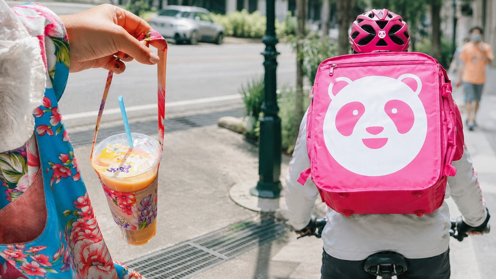 foodpandaの配達バッグ